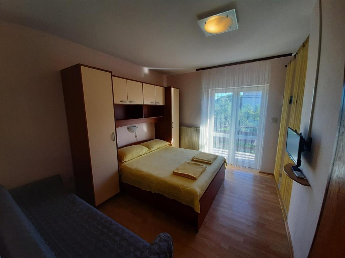 Apartment Spanjol Anka Раб Экстерьер фото